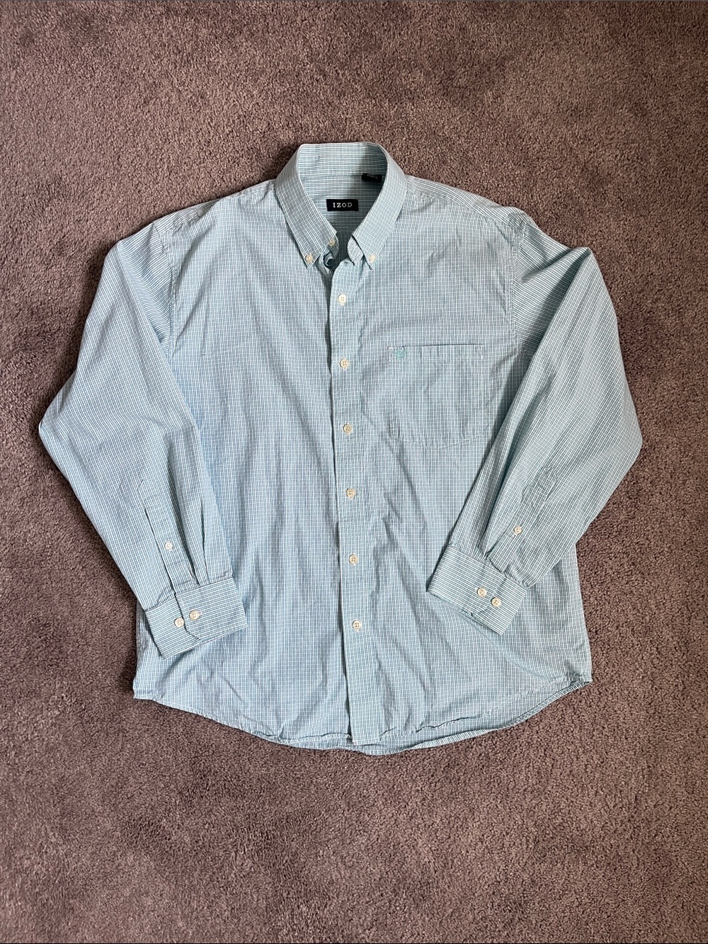 Izod Men's Light Blue Checked Button-Down Shirt